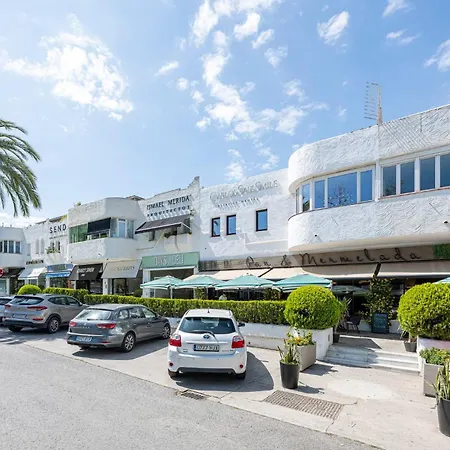 Great 3 Bedroom With Terrace In Golden Mile Apartmán