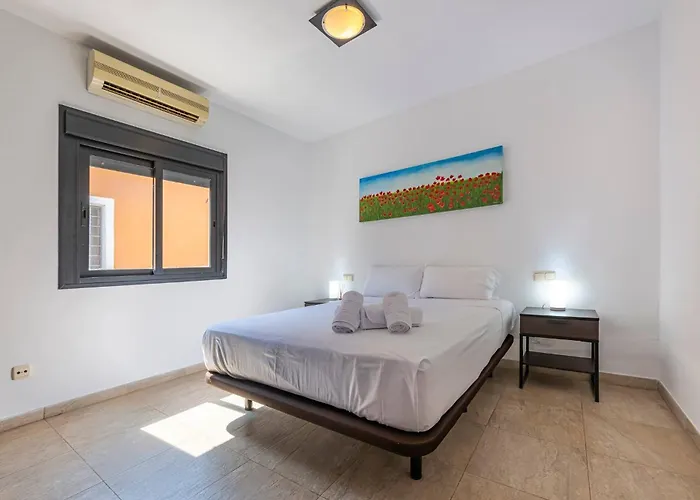 Great 3 Bedroom With Terrace In Golden Mile Apartment Marbella