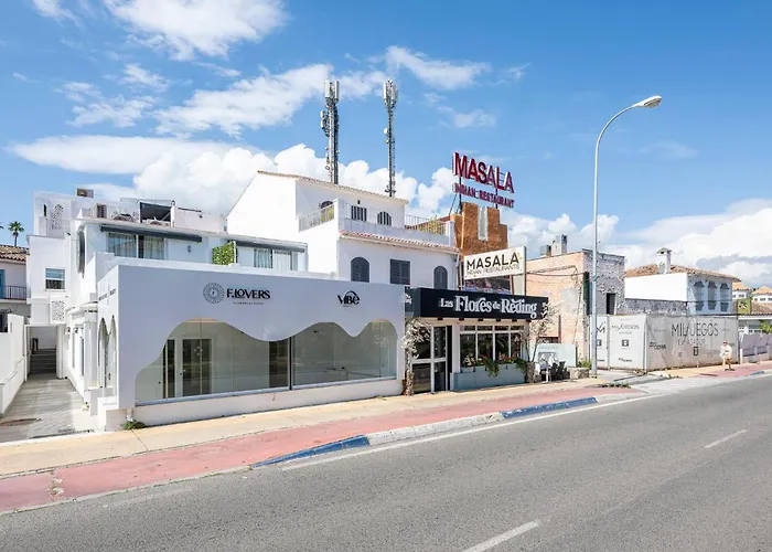 Great 3 Bedroom With Terrace In Golden Mile شقة ماربيا