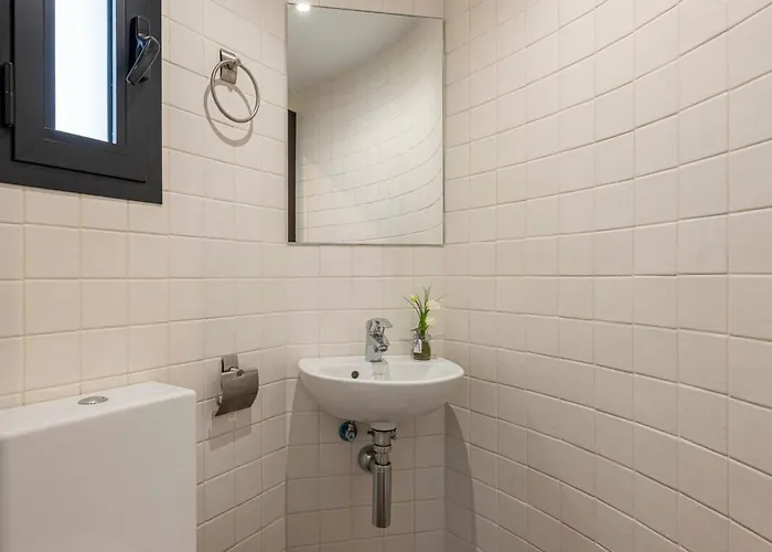 Great 3 Bedroom With Terrace In Golden Mile