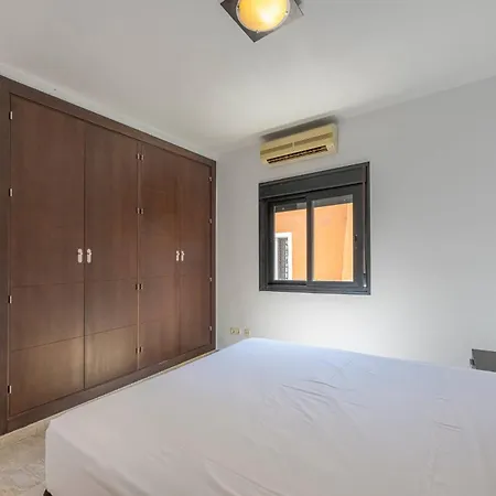 Lejlighed Great 3 Bedroom With Terrace In Golden Mile *